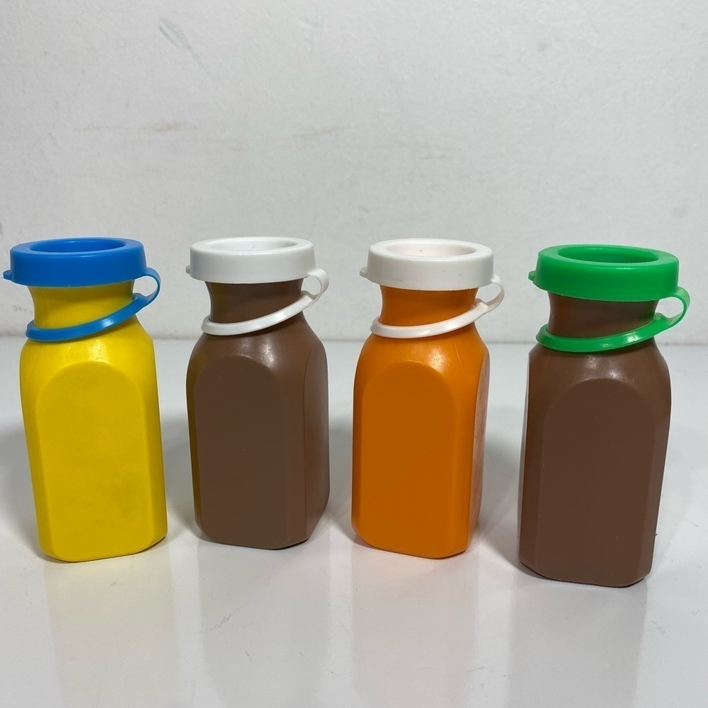 Vintage Fisher Price Fun With Food FourChocolate Milk Bottles‎ 1987